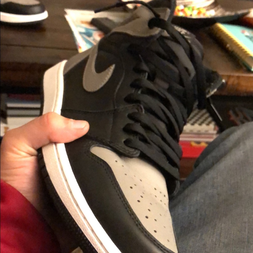 Jordan 1 shadow size 10 worn one time